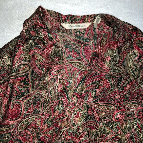 Long button up - Picture 3 of 5